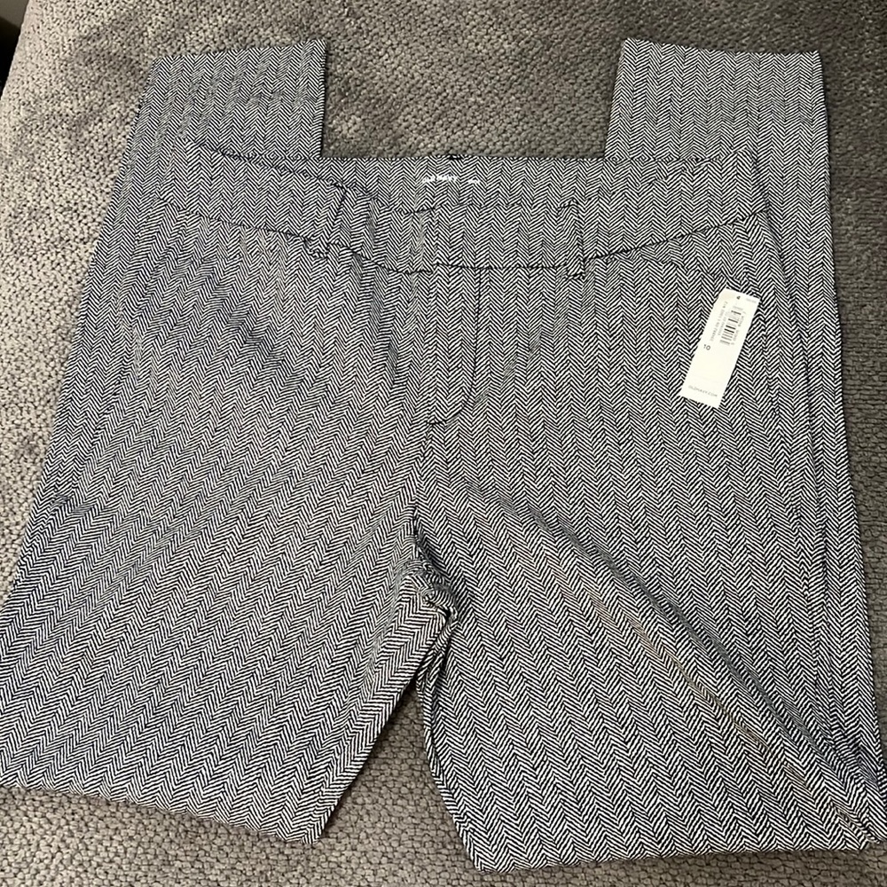 Old Navy Pixie Pants New with Tags